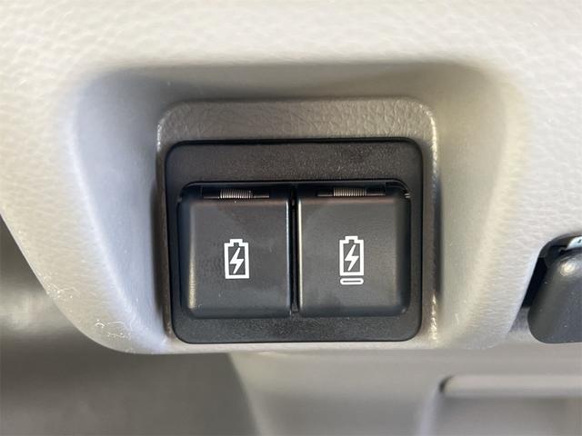 エブリイ ＰＡリミテッド　届出済未使用車　クリアランスソナー　レーンアシスト　衝突被害軽減システム　オートライト　キーレスエントリー　アイドリングストップ　ＣＶＴ　盗難防止システム　ＥＳＣ　衝突安全ボディ　パワーステアリング（10枚目）