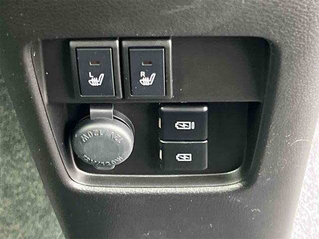 ハスラー ハイブリッドＸ　届出済未使用車　クリアランスソナー　オートクルーズコントロール　レーンアシスト　衝突被害軽減システム　オートライト　スマートキー　アイドリングストップ　電動格納ミラー　シートヒーター　アルミホイール（9枚目）