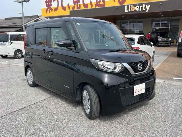 ルークス Ｘ　全周囲カメラ　両側スライド・片側電動　ナビ　ＴＶ　オートライト　スマートキー　アイドリングストップ　電動格納ミラー　ベンチシート　ＣＶＴ　ＣＤ　ＤＶＤ再生（17枚目）