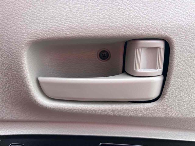 ルークス Ｘ　全周囲カメラ　両側スライド・片側電動　ナビ　ＴＶ　オートライト　スマートキー　アイドリングストップ　電動格納ミラー　ベンチシート　ＣＶＴ　ＣＤ　ＤＶＤ再生（40枚目）