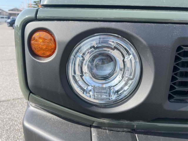 ジムニー ＸＣ　クリアランスソナー　オートクルーズコントロール　レーンアシスト　衝突被害軽減システム　オートライト　ヘッドライトウォッシャー　スマートキー　アイドリングストップ　電動格納ミラー　シートヒーター　ＡＴ（25枚目）