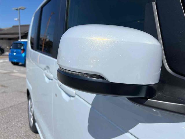 Ｎ－ＢＯＸ ベースグレード　バックカメラ　両側スライド・片側電動　クリアランスソナー　オートクルーズコントロール　レーンアシスト　オートライト　スマートキー　電動格納ミラー　シートヒーター　ＣＶＴ　ＥＳＣ　チップアップシート（29枚目）