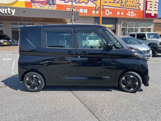 ルークス ハイウェイスター X プロパイロットエディション 全周囲カメラ 両側電動スライドドア 9型ナビ TV オートクルーズコントロール オートライト スマートキー アイドリングストップ 電動格納ミラー ベンチシート CVT CD DVD再生(17枚目)