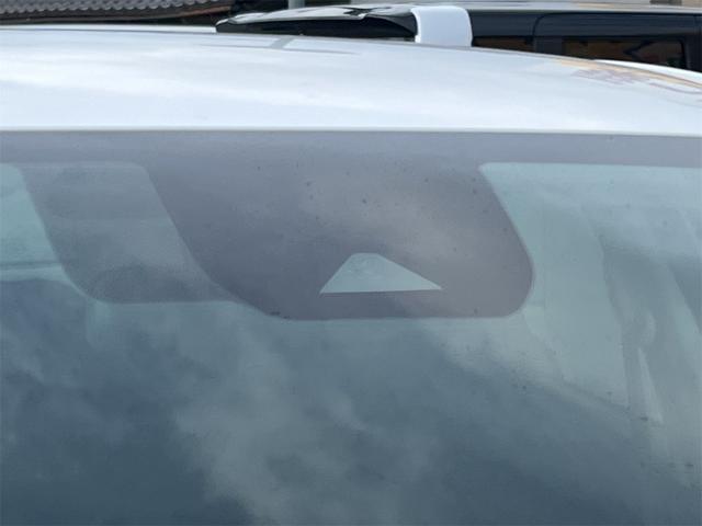 ノート Ｘ　ＥＴＣ　バックカメラ　ナビ　ＴＶ　クリアランスソナー　衝突被害軽減システム　スマートキー　電動格納ミラー　ＣＶＴ　盗難防止システム　衝突安全ボディ　ＡＢＳ　ＥＳＣ　ＣＤ　ＵＳＢ　Ｂｌｕｅｔｏｏｔｈ（29枚目）