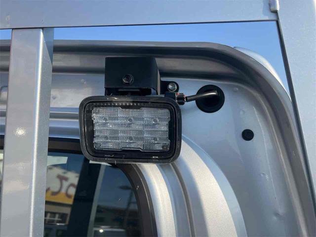ハイゼットトラック ローダンプ 4WD MT クリアランスソナー アイドリングストップ オートライト ESC エアコン パワーステアリング 運転席エアバッグ(20枚目)