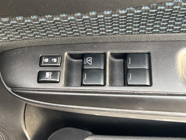 日産 ノート 48枚目