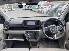 毎回座るフロントシート。運転席は必ず使用する部分ですので、座り心地が重要です！ 2