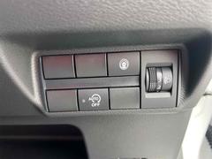 �إ����ɥ�󥰥��ȥåס٥���ޤ���֤���ȼ�ưŪ�˥��󥸥����ߤ���̵�̤�ǳ��������ӽХ������ޤ��ޤ������᤯���󥸥��ƻ�ư������ʤɡ��ɥ饤�С��δ��Фȥ���Τʤ�������������ܻؤ��Ƥ��ޤ��� 4