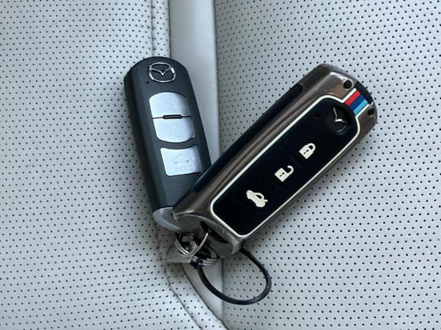 CX-8 XD Lパッケージ 新品タイヤ/BOSE/純正 SDナビ/フリップダウンモニター 社外 12.8インチ/衝突安全装置/シートヒーター/360°ビューモニター/車線逸脱防止支援システム/シート フルレザー 革シート ETC(35枚目)