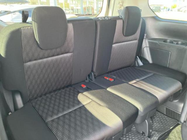 セレナ ハイウェイスターＶ　新品タイヤ／保証書／純正　１０インチ　ナビ／エマージェンシーブレーキ／両側電動スライドドア／アラウンドビューモニター／車線逸脱防止支援システム／ドライブレコーダー　純正／ヘッドランプ　ＬＥＤ　ドラレコ（6枚目）