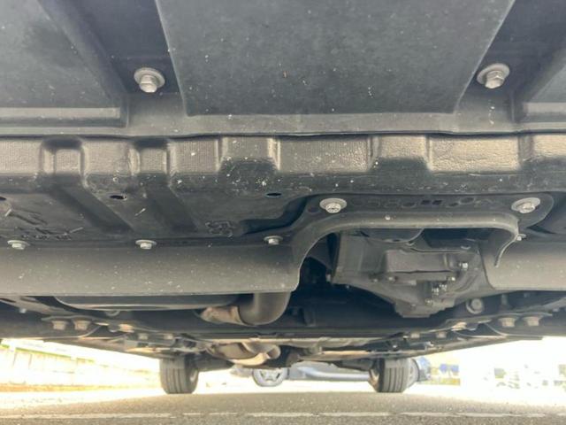 ヴェルファイアハイブリッド ４ＷＤハイブリッドＺＲ　サンルーフ／ＪＢＬ／保証書／純正　１０インチ　ＳＤナビ／デジタルインナーミラー／トヨタセーフティセンス／両側電動スライドドア／シートヒーター　前席／全方位モニター／シート　合皮／電動バックドア　４ＷＤ（52枚目）