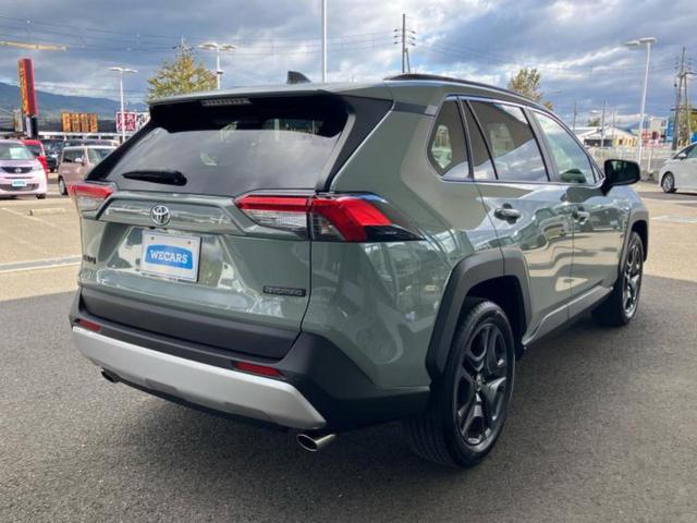 RAV4 4WDアドベンチャー 新品タイヤ/保証書/ディスプレイオーディオ10インチ/衝突安全装置/シートヒーター 前席/車線逸脱防止支援システム/ヘッドランプ LED/Bluetooth接続/ETC/EBD付ABS バックカメラ(3枚目)