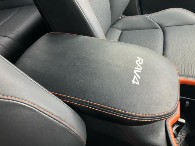 RAV4 4WDアドベンチャー 新品タイヤ/保証書/ディスプレイオーディオ10インチ/衝突安全装置/シートヒーター 前席/車線逸脱防止支援システム/ヘッドランプ LED/Bluetooth接続/ETC/EBD付ABS バックカメラ(34枚目)