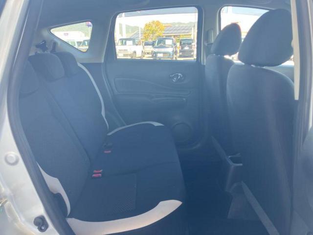 ノート eパワーB 衝突安全装置/アラウンドビューモニター/車線逸脱防止支援システム/EBD付ABS/横滑り防止装置/アイドリングストップ/エアバッグ 運転席/エアバッグ 助手席/アルミホイール/パワーウインドウ(5枚目)