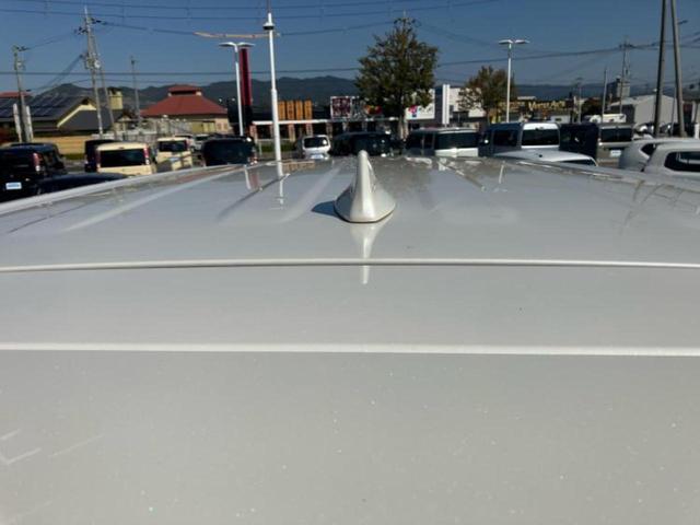 ヴォクシー ハイブリッドＳ－Ｚ　新品タイヤ／保証書／純正　１０インチ　ＳＤナビ／フリップダウンモニター　純正　１４インチ／デジタルインナーミラー／衝突安全装置／両側電動スライドドア／シートヒーター／車線逸脱防止支援システム　ドラレコ（51枚目）