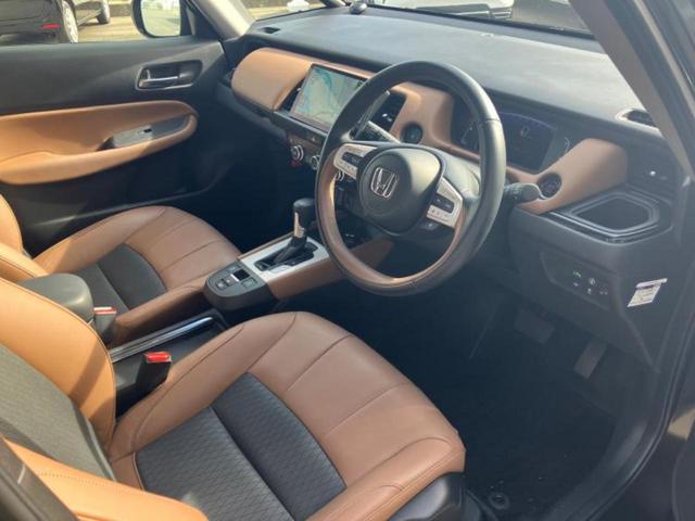 フィット リュクス 新品タイヤ/保証書/純正 9インチ SDナビ/ホンダセンシング/シートヒーター 前席/車線逸脱防止支援システム/シート ハーフレザー/ドライブレコーダー 前後/ヘッドランプ LED バックカメラ(7枚目)