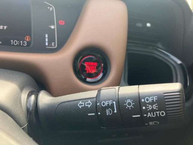 フィット リュクス 新品タイヤ/保証書/純正 9インチ SDナビ/ホンダセンシング/シートヒーター 前席/車線逸脱防止支援システム/シート ハーフレザー/ドライブレコーダー 前後/ヘッドランプ LED バックカメラ(17枚目)