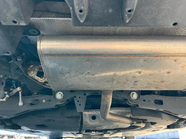 プリウス Ｓセーフティプラス　新品タイヤ／ＴＲＤエアロ／保証書／純正　９インチ　ＳＤナビ／トヨタセーフティセンス／車線逸脱防止支援システム／ドライブレコーダー　社外／ヘッドランプ　ＬＥＤ／Ｂｌｕｅｔｏｏｔｈ接続／ＥＴＣ　フルエアロ（44枚目）