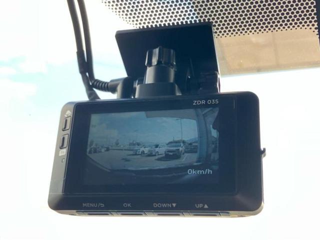 「この車の写真をもっと見たい」「状態が気になる」「この装備はついている？」どんな小さな疑問でもお気軽にお問い合わせください！