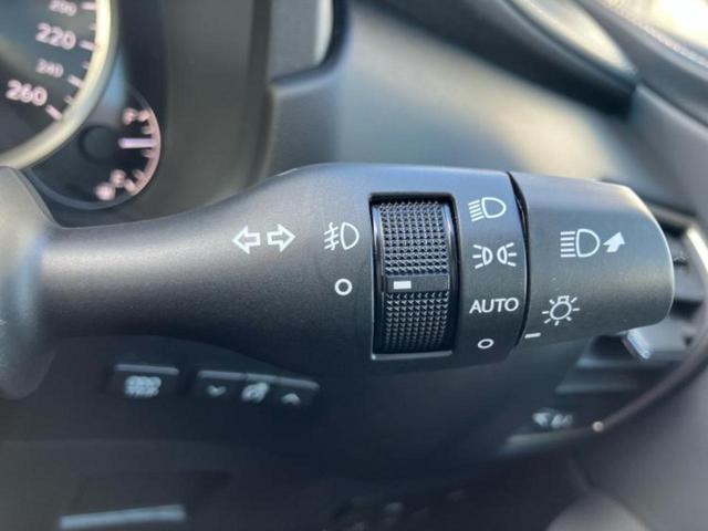 ＮＸ ４ＷＤ　ＮＸ２００ｔ　Ｉパッケージ　純正　ＳＤナビ／プリクラッシュセーフティ／シートヒーター　前席／車線逸脱防止支援システム／シート　フルレザー／ドライブレコーダー　社外／ヘッドランプ　ＬＥＤ／Ｂｌｕｅｔｏｏｔｈ接続／ＥＴＣ　革シート（15枚目）