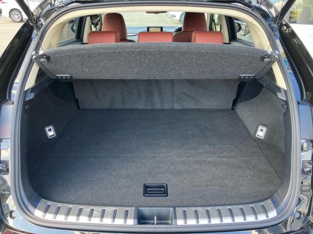 ＮＸ ４ＷＤ　ＮＸ２００ｔ　Ｉパッケージ　純正　ＳＤナビ／プリクラッシュセーフティ／シートヒーター　前席／車線逸脱防止支援システム／シート　フルレザー／ドライブレコーダー　社外／ヘッドランプ　ＬＥＤ／Ｂｌｕｅｔｏｏｔｈ接続／ＥＴＣ　革シート（19枚目）