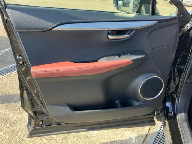 ＮＸ ４ＷＤ　ＮＸ２００ｔ　Ｉパッケージ　純正　ＳＤナビ／プリクラッシュセーフティ／シートヒーター　前席／車線逸脱防止支援システム／シート　フルレザー／ドライブレコーダー　社外／ヘッドランプ　ＬＥＤ／Ｂｌｕｅｔｏｏｔｈ接続／ＥＴＣ　革シート（23枚目）