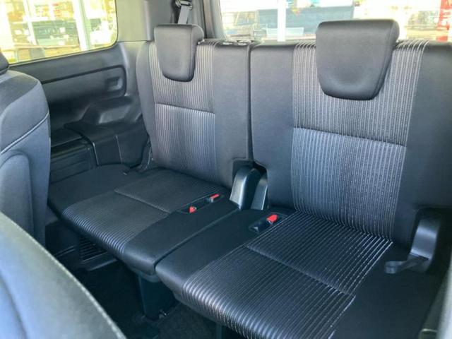 ヴォクシー ハイブリッドZSキラメキ2 新品タイヤ/保証書/純正 10インチ SDナビ/フリップダウンモニター 純正 12.1インチ/衝突安全装置/両側電動スライドドア/車線逸脱防止支援システム/ヘッドランプ LED 衝突被害軽減システム(19枚目)