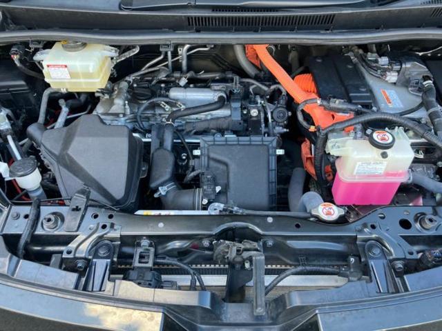 ヴォクシー ハイブリッドZSキラメキ2 新品タイヤ/保証書/純正 10インチ SDナビ/フリップダウンモニター 純正 12.1インチ/衝突安全装置/両側電動スライドドア/車線逸脱防止支援システム/ヘッドランプ LED 衝突被害軽減システム(60枚目)