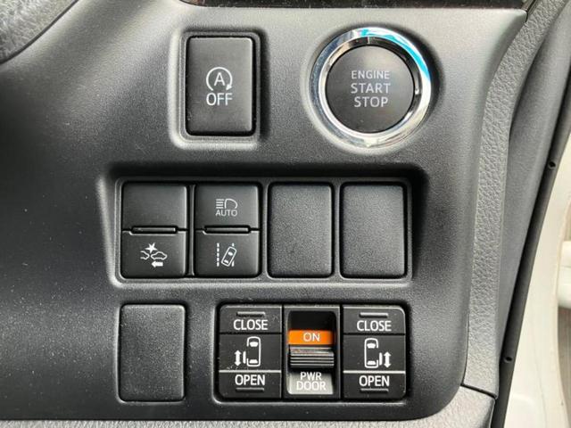 ヴォクシー ＺＳキラメキ２　保証書／社外　９インチ　ＳＤナビ／フリップダウンモニター／衝突安全装置／両側電動スライドドア／車線逸脱防止支援システム／パーキングアシスト　バックガイド／ヘッドランプ　ＬＥＤ　衝突被害軽減システム（15枚目）