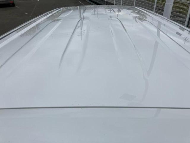 ヴォクシー ＺＳキラメキ２　保証書／社外　９インチ　ＳＤナビ／フリップダウンモニター／衝突安全装置／両側電動スライドドア／車線逸脱防止支援システム／パーキングアシスト　バックガイド／ヘッドランプ　ＬＥＤ　衝突被害軽減システム（49枚目）