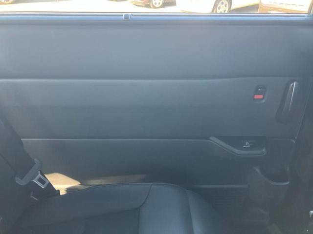 ステップワゴン ｅＨＥＶスパーダ　新品タイヤ／保証書／純正　１１インチ　ＳＤナビ／フリップダウンモニター　純正　１２．８インチ／衝突安全装置／両側電動スライドドア／シートヒーター／車線逸脱防止支援システム／シート　合皮　バックカメラ（24枚目）