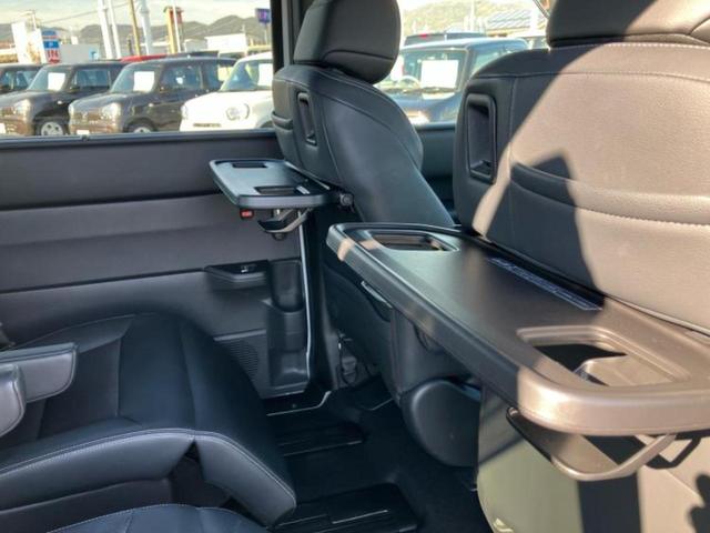 ステップワゴン ｅＨＥＶスパーダ　新品タイヤ／保証書／純正　１１インチ　ＳＤナビ／フリップダウンモニター　純正　１２．８インチ／衝突安全装置／両側電動スライドドア／シートヒーター／車線逸脱防止支援システム／シート　合皮　バックカメラ（39枚目）