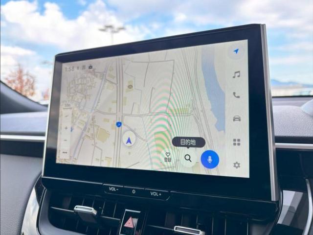 カローラクロス ハイブリッドZ サンルーフ/保証書/ディスプレイオーディオ+ナビ10インチ/シートヒーター/パノラミックビューモニター/車線逸脱防止支援システム/シート ハーフレザー アダプティブクルーズコントロール 全周囲カメラ(9枚目)