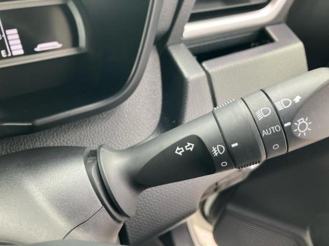 ルーミー カスタムＧ－Ｔ　保証書／純正　ＳＤナビ／スマートアシスト（トヨタ・ダイハツ）／両側電動スライドドア／車線逸脱防止支援システム／ヘッドランプ　ＬＥＤ／Ｂｌｕｅｔｏｏｔｈ接続／ＥＴＣ／ＥＢＤ付ＡＢＳ／横滑り防止装置（17枚目）