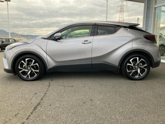 Ｃ－ＨＲ Ｇ　保証書／純正　ＳＤナビ／トヨタセーフティセンス／シートヒーター　前席／車線逸脱防止支援システム／シート　ハーフレザー／ドライブレコーダー　純正／ヘッドランプ　ＬＥＤ／Ｂｌｕｅｔｏｏｔｈ接続／ＥＴＣ（2枚目）