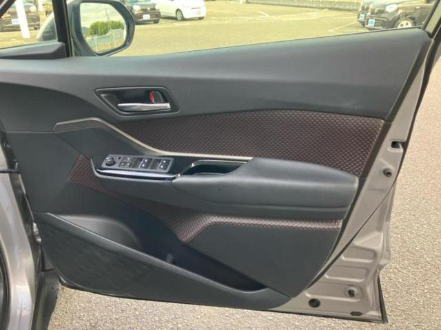 Ｃ－ＨＲ Ｇ　保証書／純正　ＳＤナビ／トヨタセーフティセンス／シートヒーター　前席／車線逸脱防止支援システム／シート　ハーフレザー／ドライブレコーダー　純正／ヘッドランプ　ＬＥＤ／Ｂｌｕｅｔｏｏｔｈ接続／ＥＴＣ（20枚目）