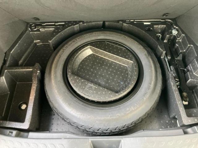 Ｃ－ＨＲ Ｇ　保証書／純正　ＳＤナビ／トヨタセーフティセンス／シートヒーター　前席／車線逸脱防止支援システム／シート　ハーフレザー／ドライブレコーダー　純正／ヘッドランプ　ＬＥＤ／Ｂｌｕｅｔｏｏｔｈ接続／ＥＴＣ（24枚目）