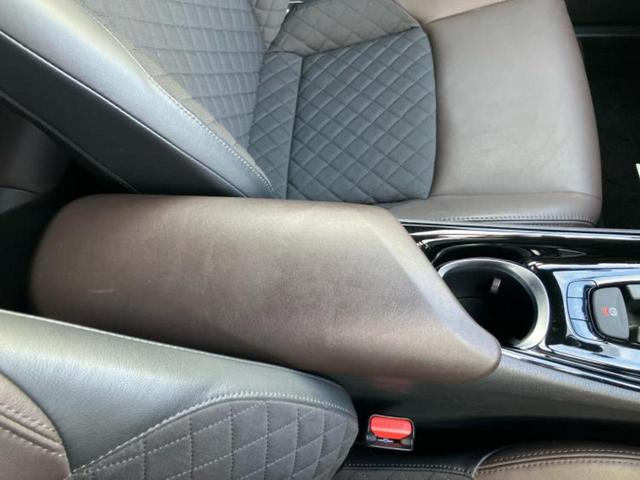 Ｃ－ＨＲ Ｇ　保証書／純正　ＳＤナビ／トヨタセーフティセンス／シートヒーター　前席／車線逸脱防止支援システム／シート　ハーフレザー／ドライブレコーダー　純正／ヘッドランプ　ＬＥＤ／Ｂｌｕｅｔｏｏｔｈ接続／ＥＴＣ（31枚目）