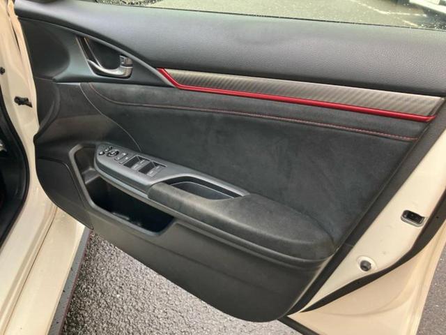 シビック タイプＲ　新品タイヤ／純正エアロ／保証書／社外　ＳＤナビ／ヘッドランプ　ＬＥＤ／Ｂｌｕｅｔｏｏｔｈ接続／ＥＴＣ／ＥＢＤ付ＡＢＳ／横滑り防止装置／フルセグＴＶ／エアバッグ　運転席／エアバッグ　助手席　フルエアロ（20枚目）