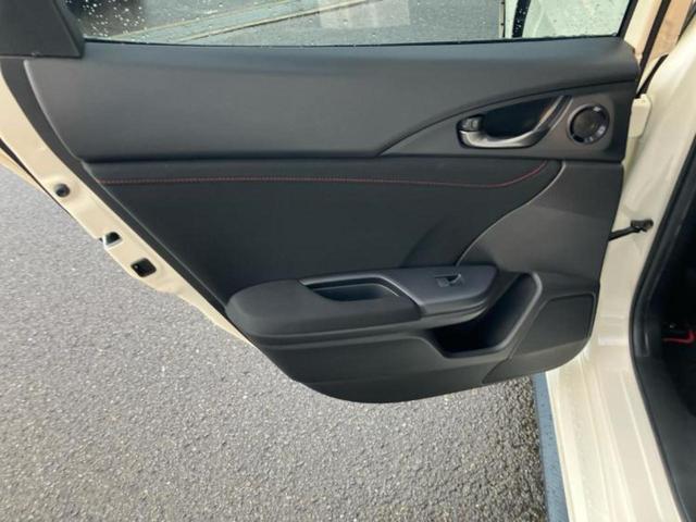 シビック タイプＲ　新品タイヤ／純正エアロ／保証書／社外　ＳＤナビ／ヘッドランプ　ＬＥＤ／Ｂｌｕｅｔｏｏｔｈ接続／ＥＴＣ／ＥＢＤ付ＡＢＳ／横滑り防止装置／フルセグＴＶ／エアバッグ　運転席／エアバッグ　助手席　フルエアロ（23枚目）