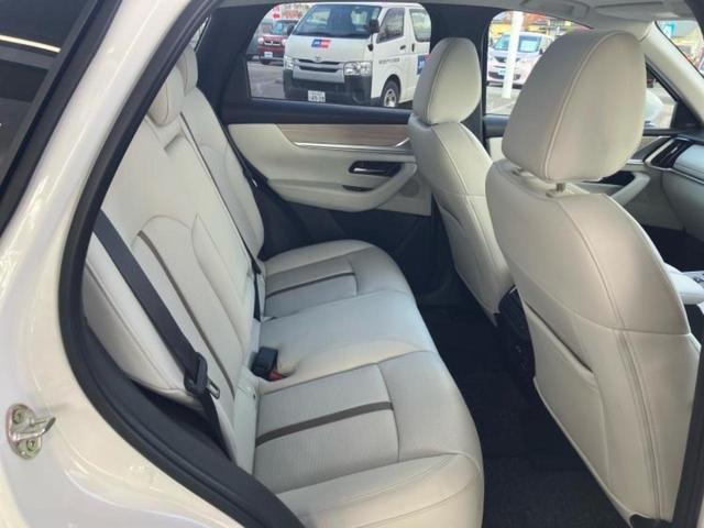 ＣＸ－６０ ＸＤエクスクルーシブモード　サンルーフ／ＢＯＳＥ／保証書／純正　１１．６インチ　ＳＤナビ／衝突安全装置／シートヒーター／全方位モニター／車線逸脱防止支援システム／シート　フルレザー／電動バックドア／ドライブレコーダー　社外（6枚目）