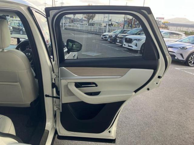 ＣＸ－６０ ＸＤエクスクルーシブモード　サンルーフ／ＢＯＳＥ／保証書／純正　１１．６インチ　ＳＤナビ／衝突安全装置／シートヒーター／全方位モニター／車線逸脱防止支援システム／シート　フルレザー／電動バックドア／ドライブレコーダー　社外（23枚目）
