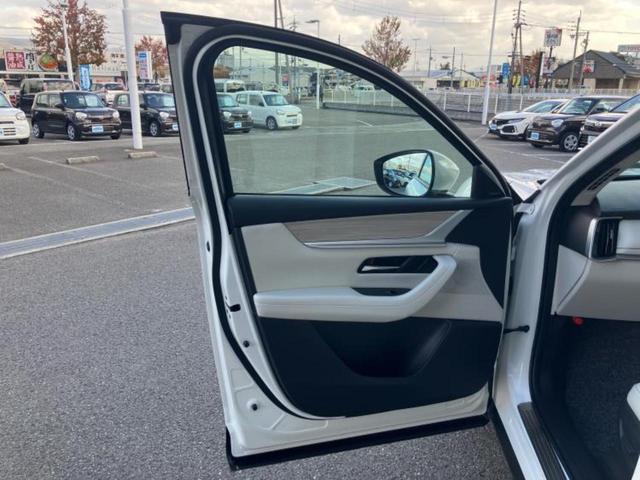 ＣＸ－６０ ＸＤエクスクルーシブモード　サンルーフ／ＢＯＳＥ／保証書／純正　１１．６インチ　ＳＤナビ／衝突安全装置／シートヒーター／全方位モニター／車線逸脱防止支援システム／シート　フルレザー／電動バックドア／ドライブレコーダー　社外（24枚目）