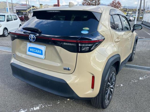 ヤリスクロス ハイブリッドZ 新品タイヤ/保証書/ディスプレイオーディオ8インチ/衝突安全装置/シートヒーター/全方位モニター/車線逸脱防止支援システム/シート ハーフレザー/ドライブレコーダー 純正 衝突被害軽減システム TV(3枚目)