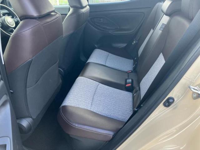 ヤリスクロス ハイブリッドZ 新品タイヤ/保証書/ディスプレイオーディオ8インチ/衝突安全装置/シートヒーター/全方位モニター/車線逸脱防止支援システム/シート ハーフレザー/ドライブレコーダー 純正 衝突被害軽減システム TV(7枚目)