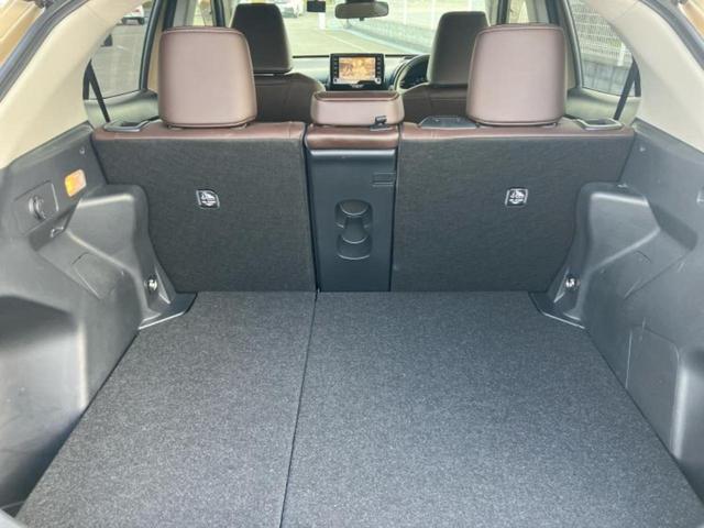 ヤリスクロス ハイブリッドZ 新品タイヤ/保証書/ディスプレイオーディオ8インチ/衝突安全装置/シートヒーター/全方位モニター/車線逸脱防止支援システム/シート ハーフレザー/ドライブレコーダー 純正 衝突被害軽減システム TV(8枚目)