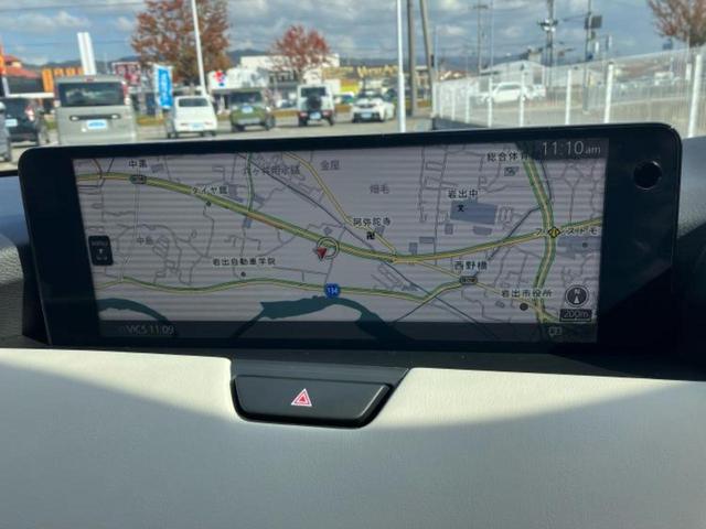 ＣＸ－６０ ４ＷＤ　ＸＤハイブリッドエクスクルーシブモダン　新品タイヤ／サンルーフ／ＢＯＳＥ／保証書／純正　ＳＤナビ／衝突安全装置／シートヒーター／全方位モニター／車線逸脱防止支援システム／シート　フルレザー／電動バックドア／ヘッドランプ　ＬＥＤ　革シート（10枚目）