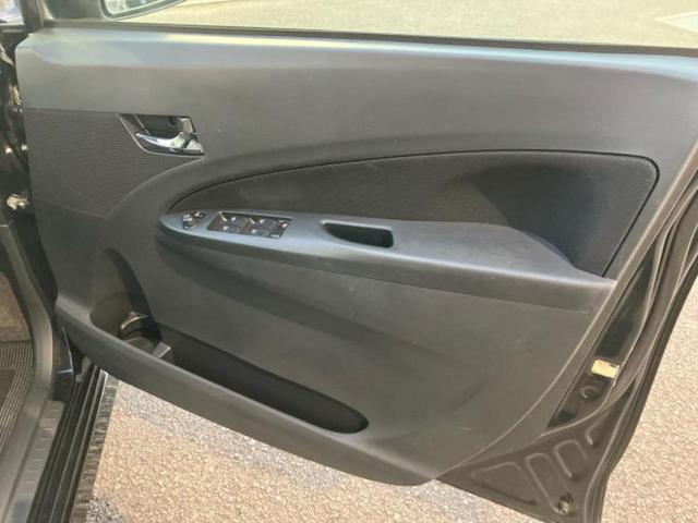 ムーヴ カスタムRS 保証書/ディスプレイオーディオ/ヘッドランプ HID/EBD付ABS/ターボ/エアバッグ 運転席/エアバッグ 助手席/衝突安全ボディ/アルミホイール 純正 14インチ/パワーウインドウ ワンオーナー(20枚目)