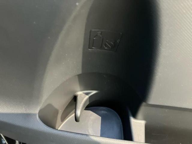 ムーヴ カスタムRS 保証書/ディスプレイオーディオ/ヘッドランプ HID/EBD付ABS/ターボ/エアバッグ 運転席/エアバッグ 助手席/衝突安全ボディ/アルミホイール 純正 14インチ/パワーウインドウ ワンオーナー(34枚目)