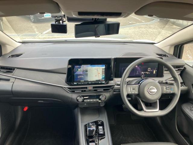 ノート Ｘ９０シュウネンキネンシャ　保証書／社外　９インチ　ＳＤナビ／インテリジェントルームミラー／アラウンドビューモニター／車線逸脱防止支援システム／プロパイロット／ヘッドランプ　ＬＥＤ／Ｂｌｕｅｔｏｏｔｈ接続／ＥＴＣ　全周囲カメラ（8枚目）